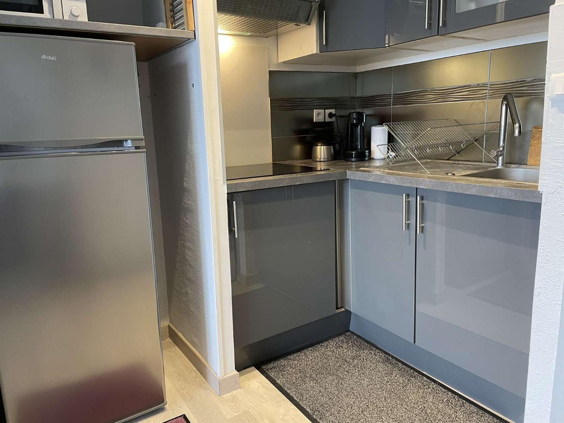 Appt 2 Pieces - Lr090-d122 Appartement *