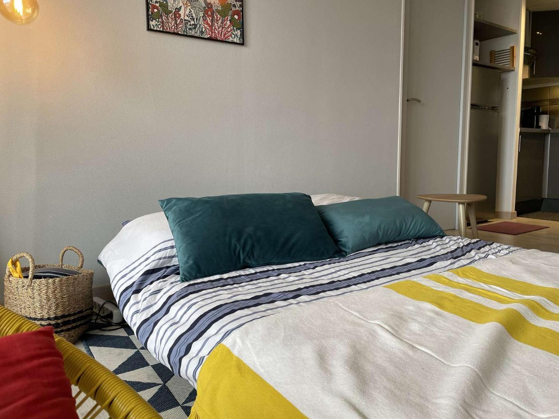 Appt 2 Pieces - Lr090-d122 Appartement *