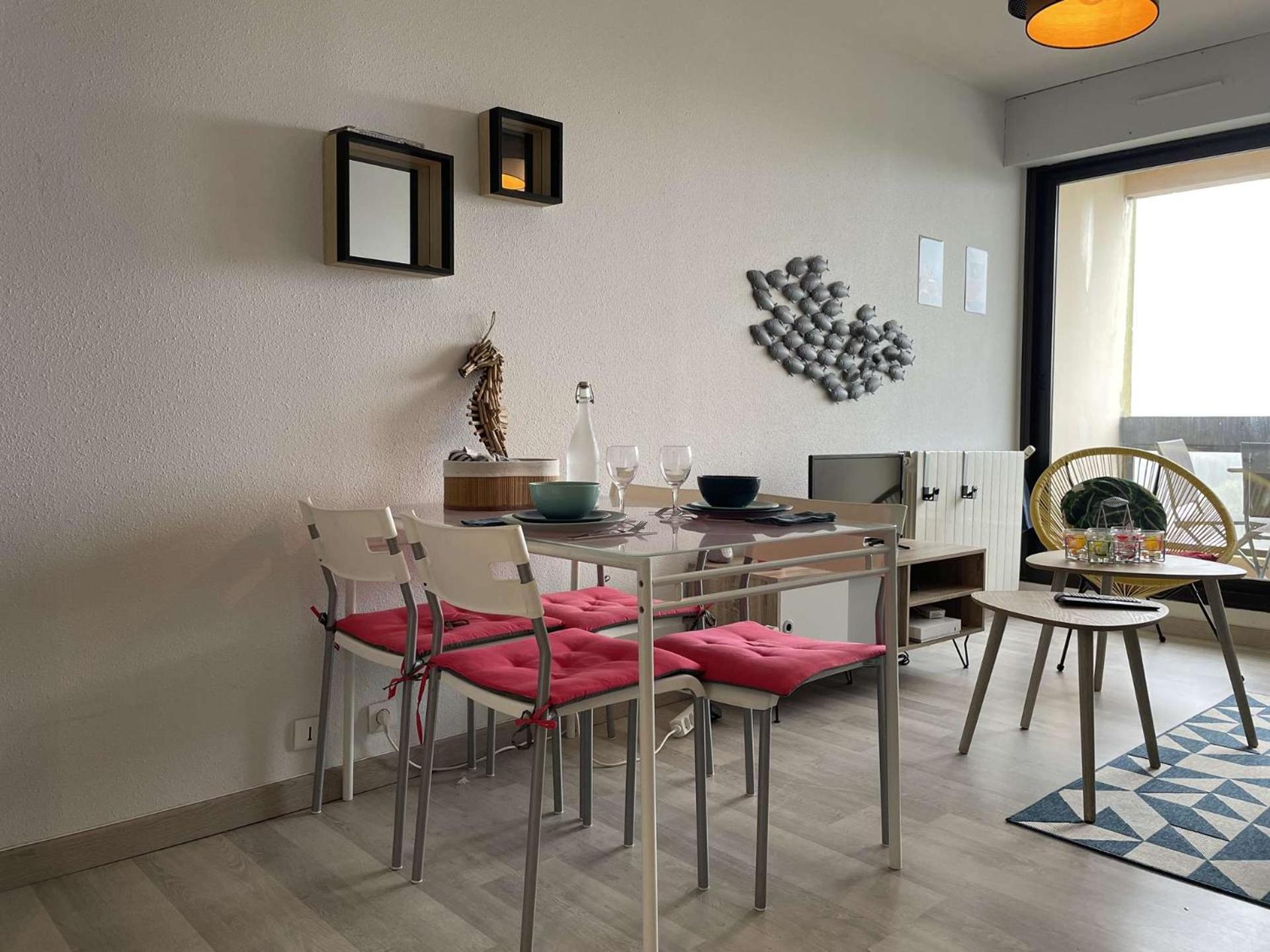 Appartement Appt 2 Pieces - Lr090-d122 *