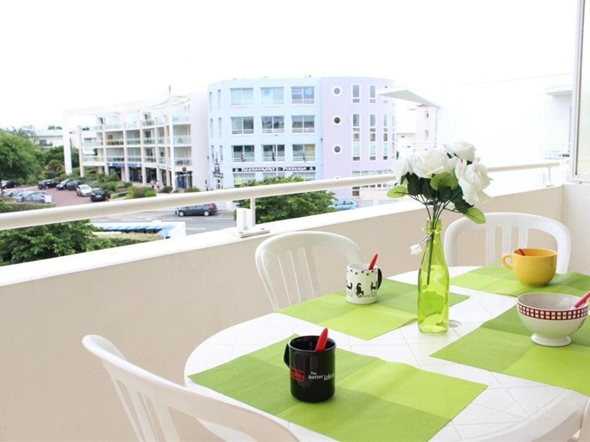 4 Pers Avec Balcon, Parking Et Piscine Aux Minimes - La Rochelle - Fr-1-246-177 Apartment *