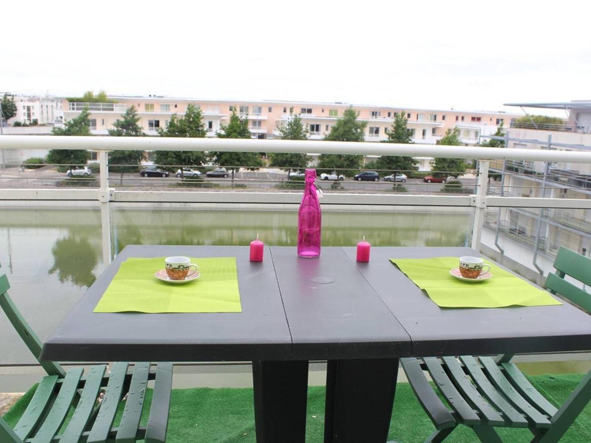 Appartement La Rochelle, 1 Pièce, 2 Personnes - Fr-1-246-48