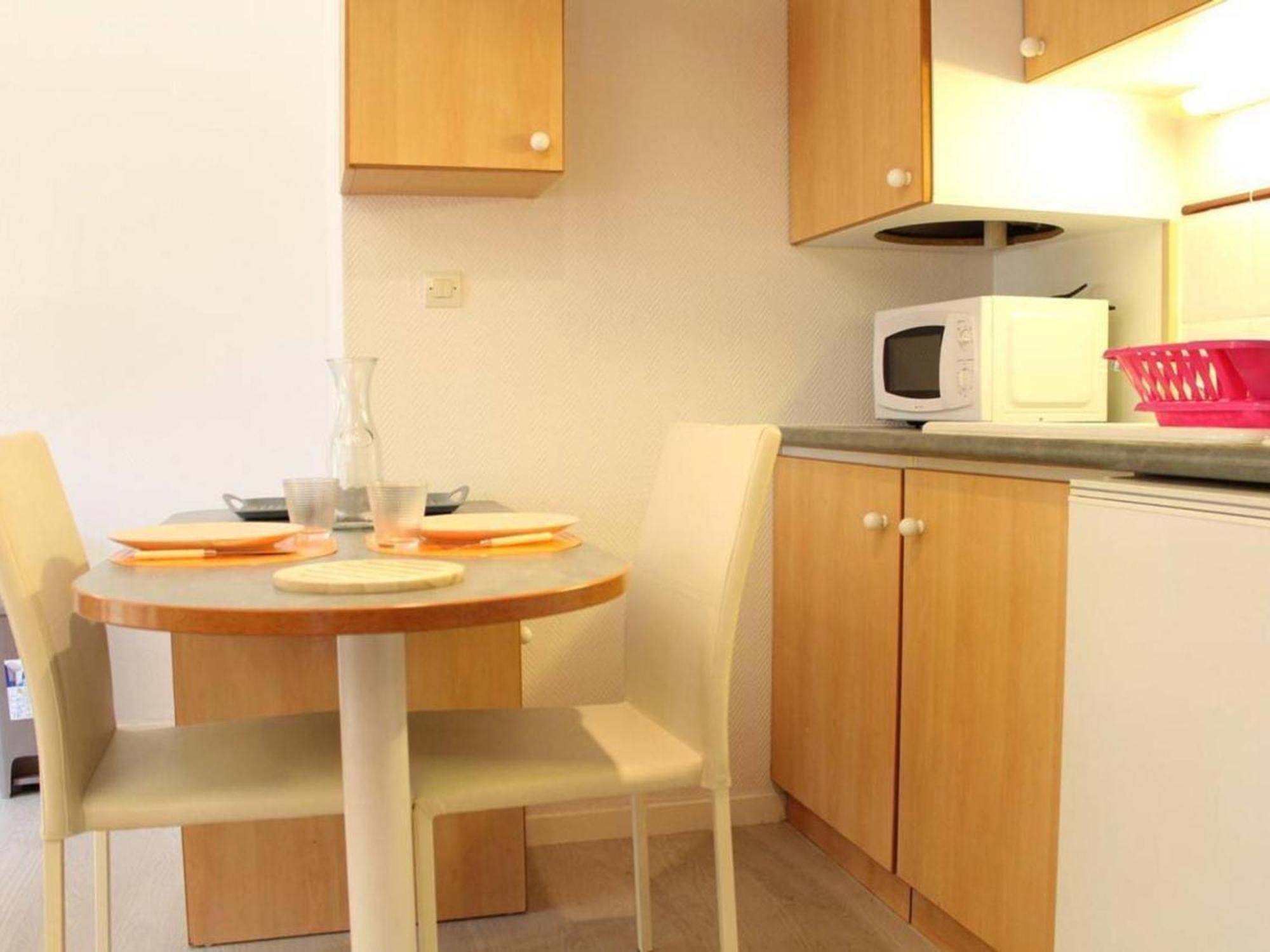Appartement La Rochelle, 1 Pièce, 2 Personnes - Fr-1-246-591