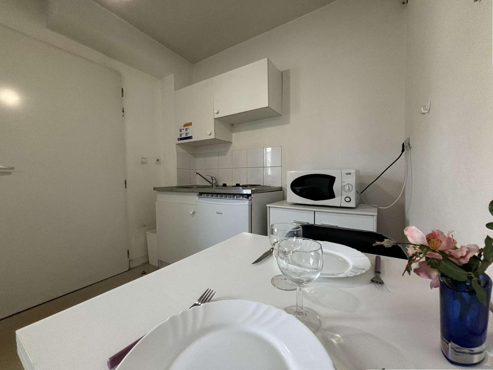 - Lr060-a06 Appartement *