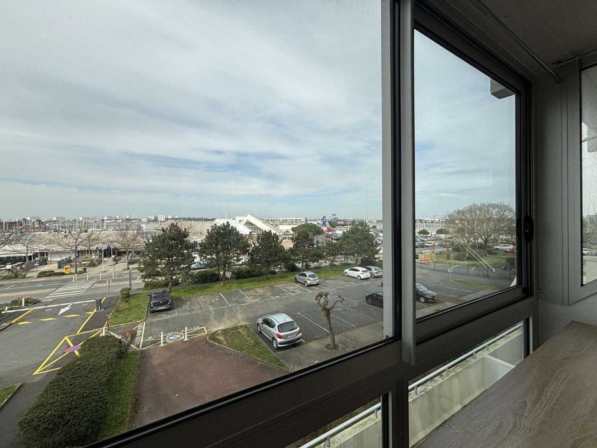 Appartement Appt - Lr240-207 *