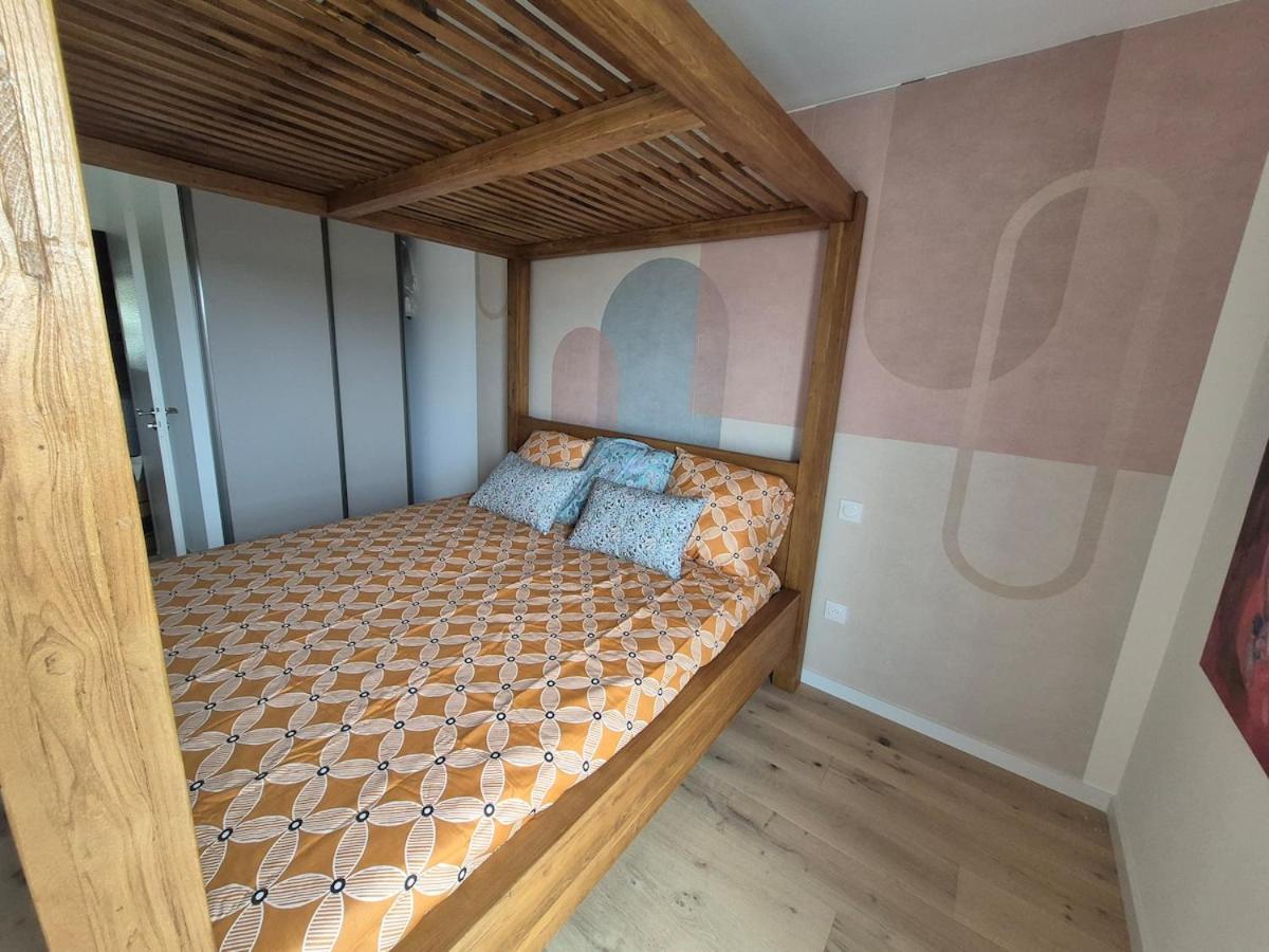 Frida, Terrasse Exposee Plein Sud, Wifi, Parking Double, La Rochelle (Charente-Maritime)