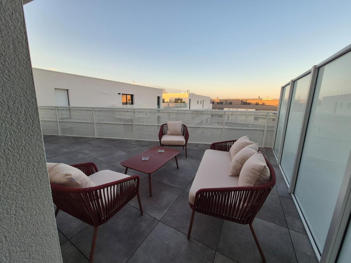Frida, Terrasse Exposee Plein Sud, Wifi, Parking Double, * La Rochelle (Charente-Maritime)