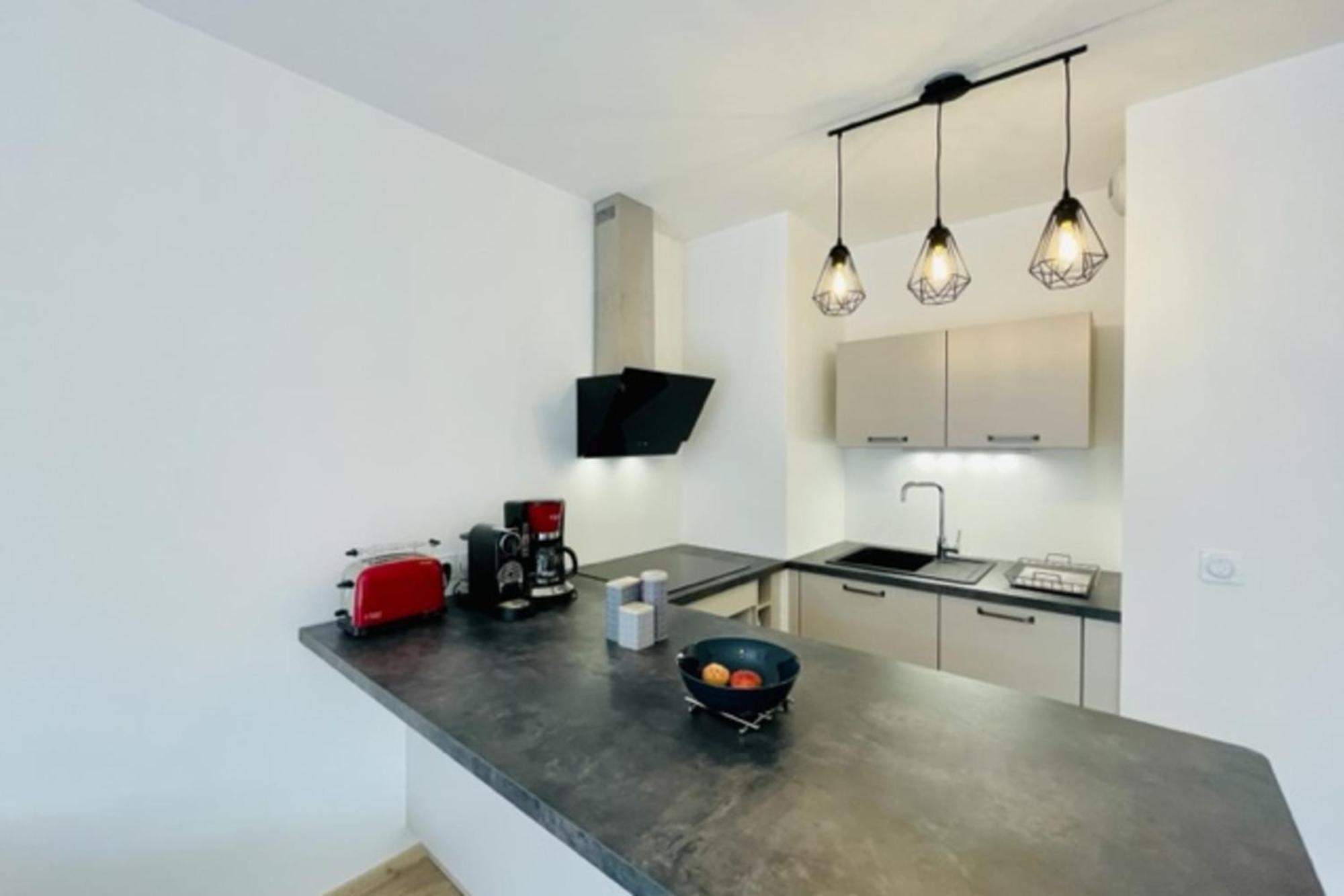Charming New Flat With Balcony