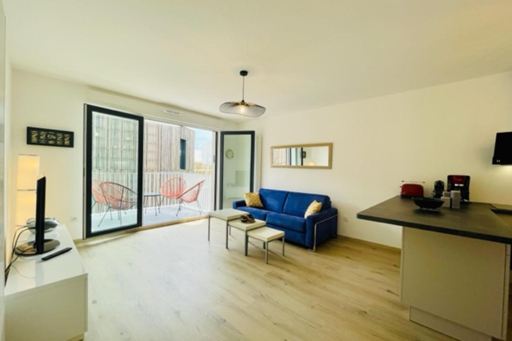 Charming New Flat With Balcony Apartment La Rochelle (Charente-Maritime)