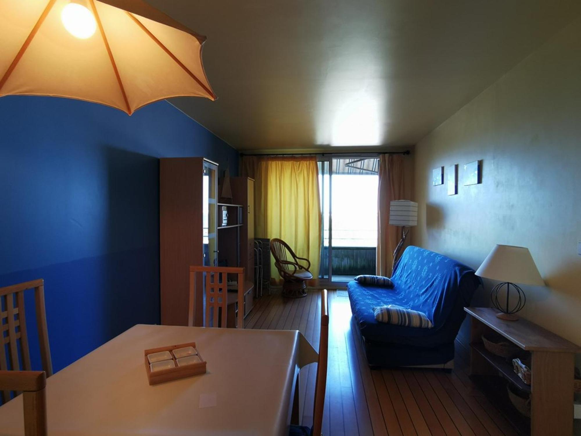 Meuble, 2 Personnes, Vue - Fr-1-825-61