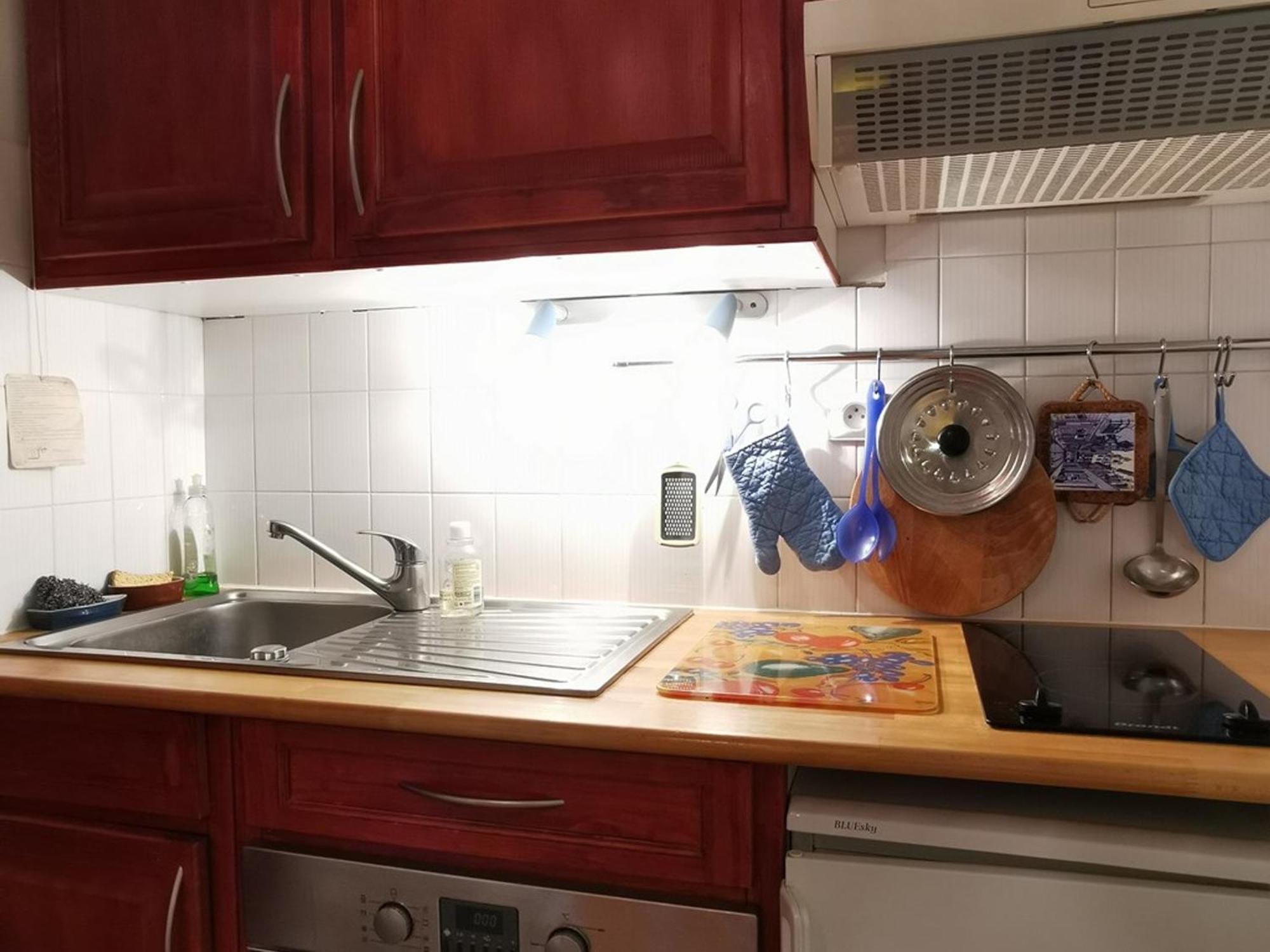 Appartement Meuble, 2 Personnes, Vue - Fr-1-825-61 La Rochelle (Charente-Maritime)