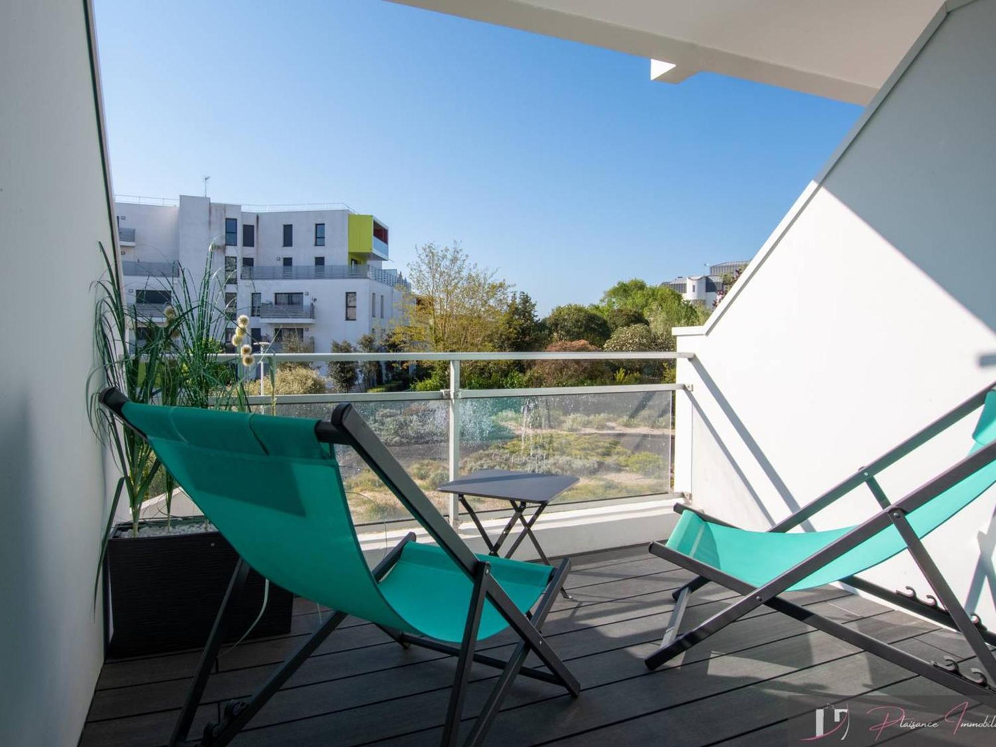 Bis Avec Balcon A La Rochelle, Parking Inclus - Fr-1-825-16