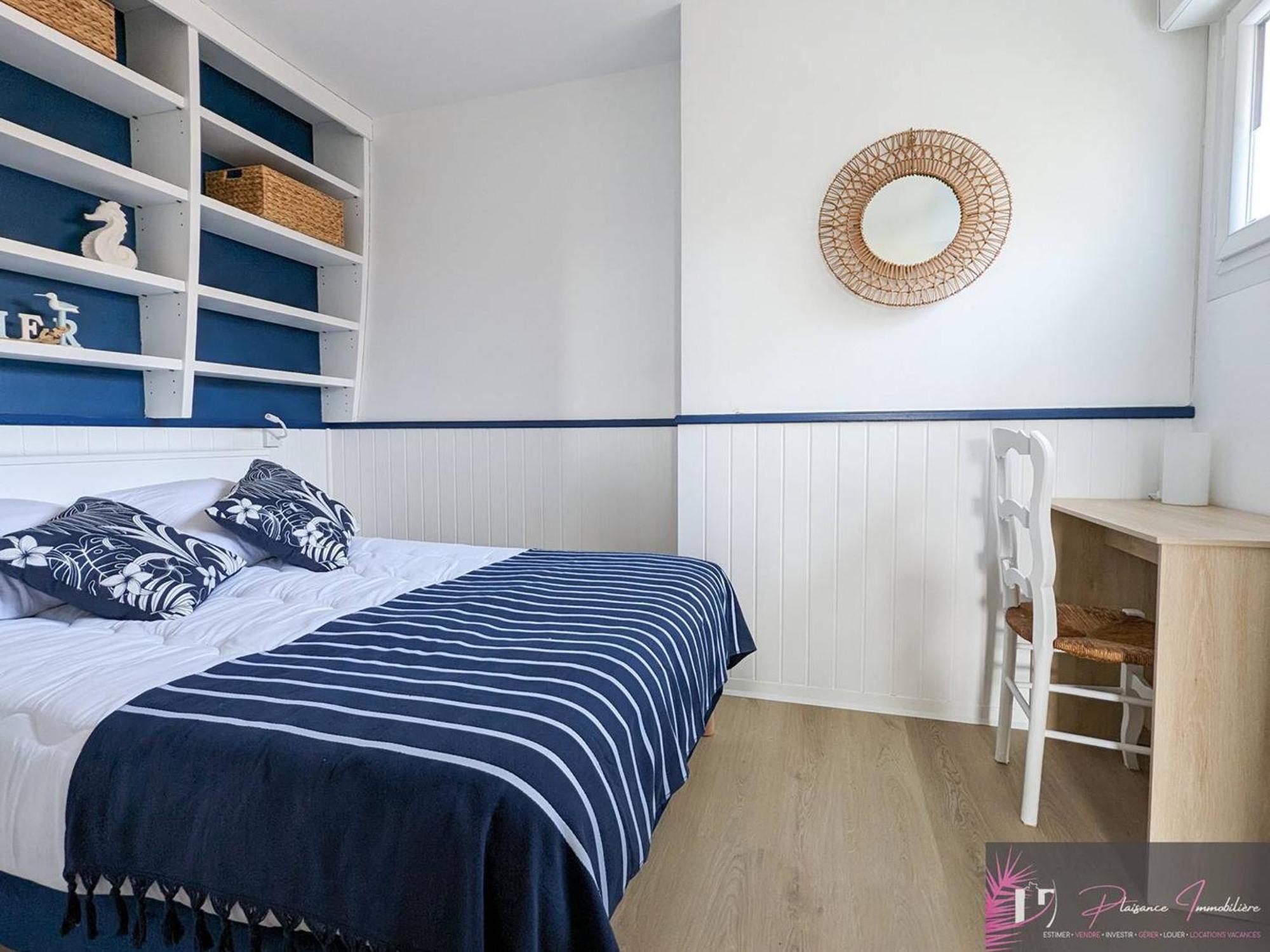 Appartement Renove Au Pied De La Avec Balcon Et Parking - Fr-1-825-46 *