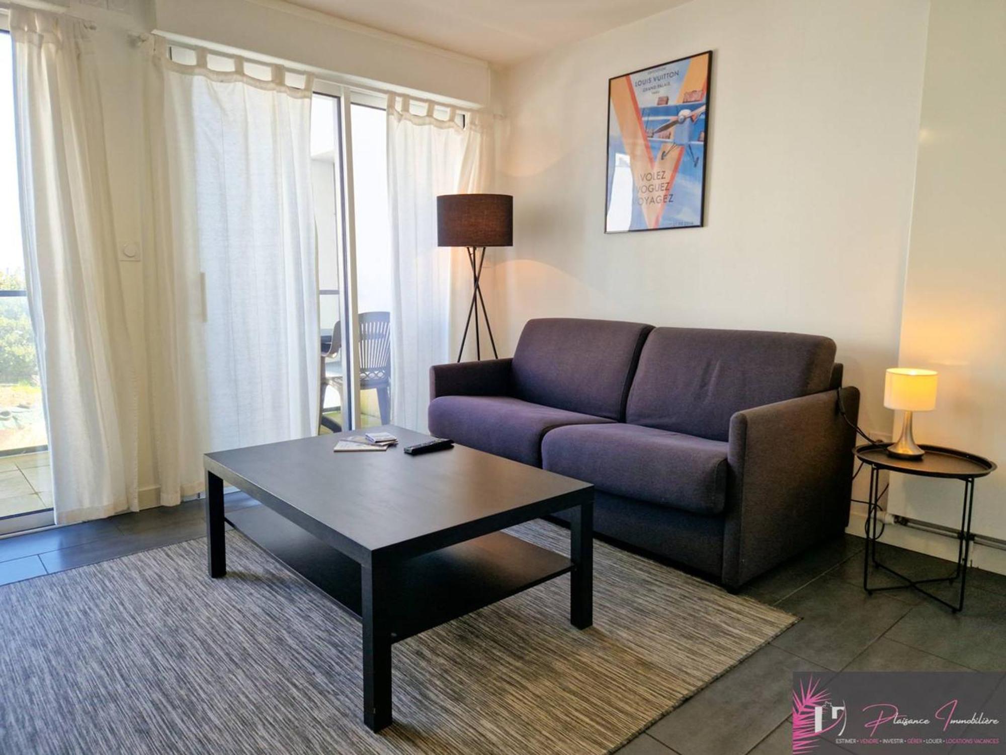 Meuble Avec Wifi A - Fr-1-825-37 Appartement *