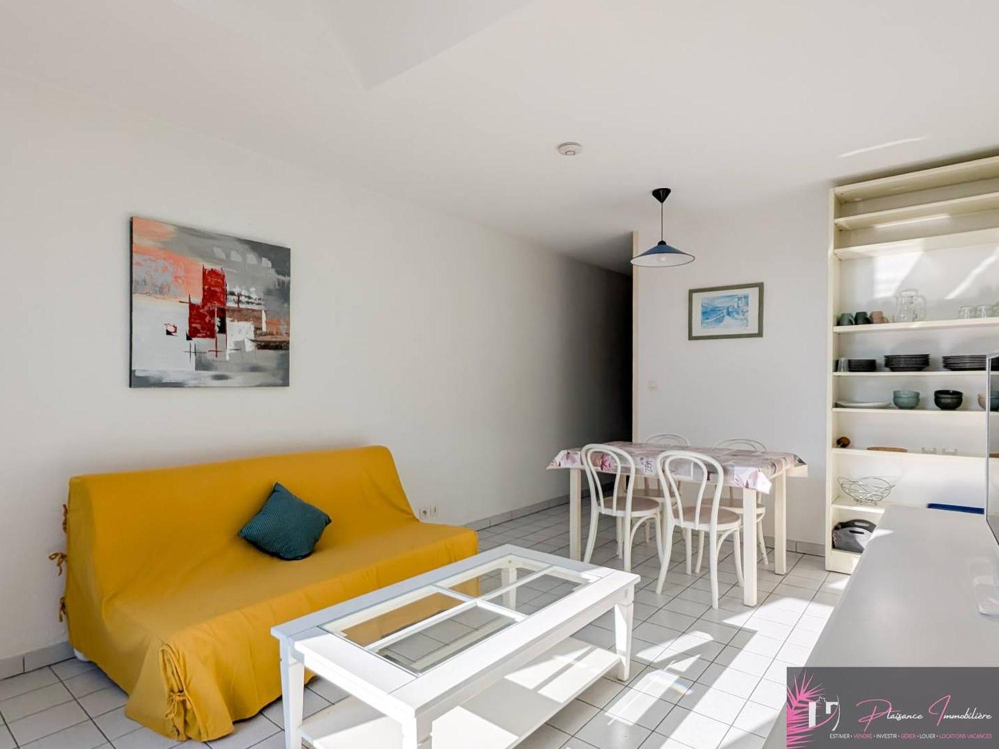 Confortable Face - 4 Couchages Avec Parking - Fr-1-825-21 * La Rochelle (Charente-Maritime)