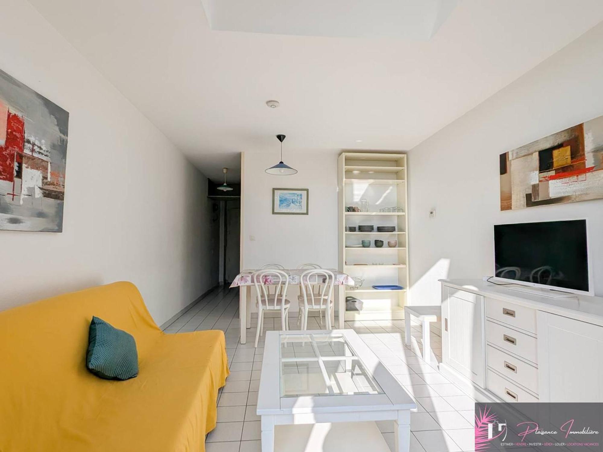 Confortable Face - 4 Couchages Avec Parking - Fr-1-825-21 * La Rochelle (Charente-Maritime)