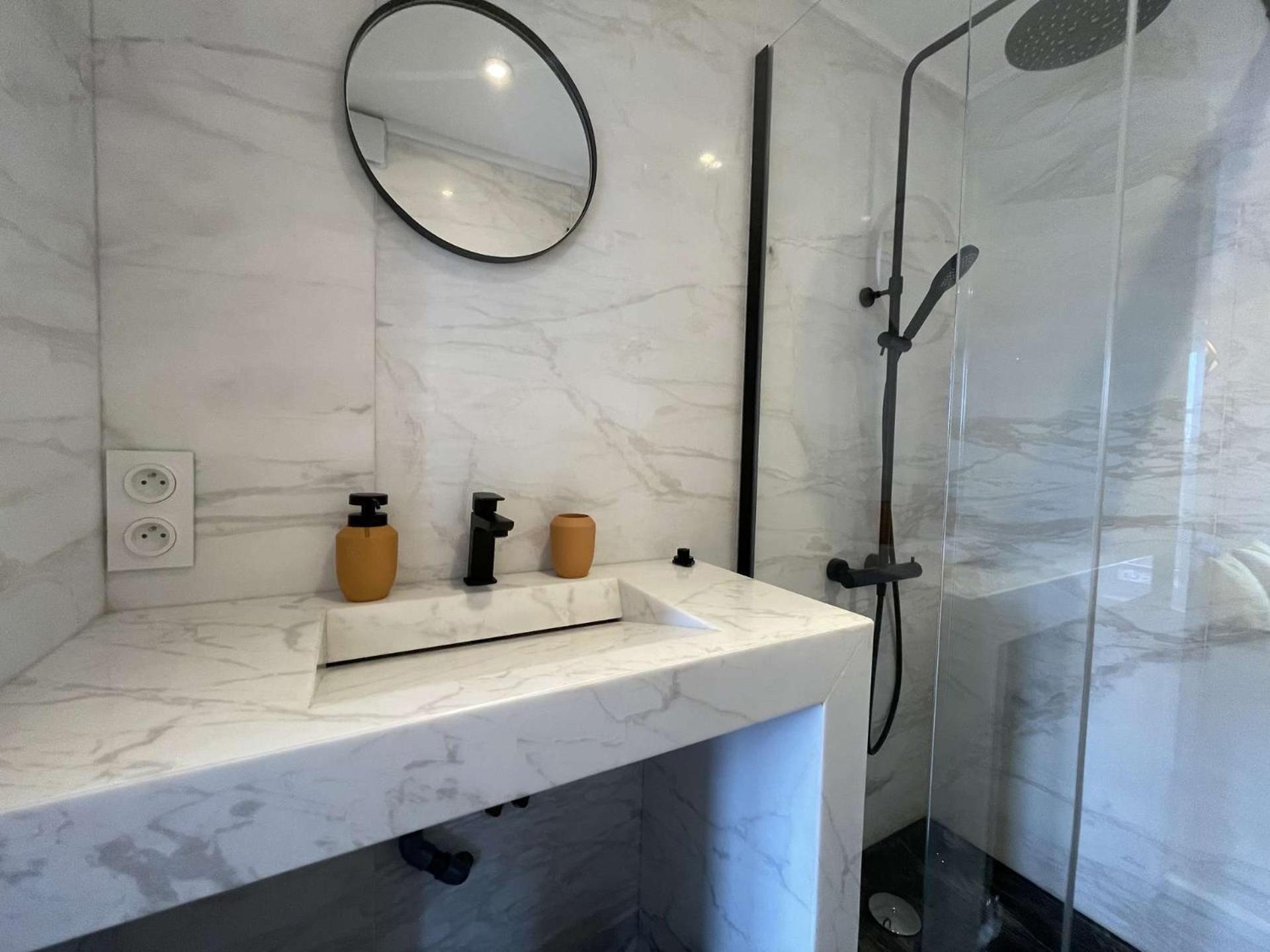 Appt - Lr180-01b Appartement *