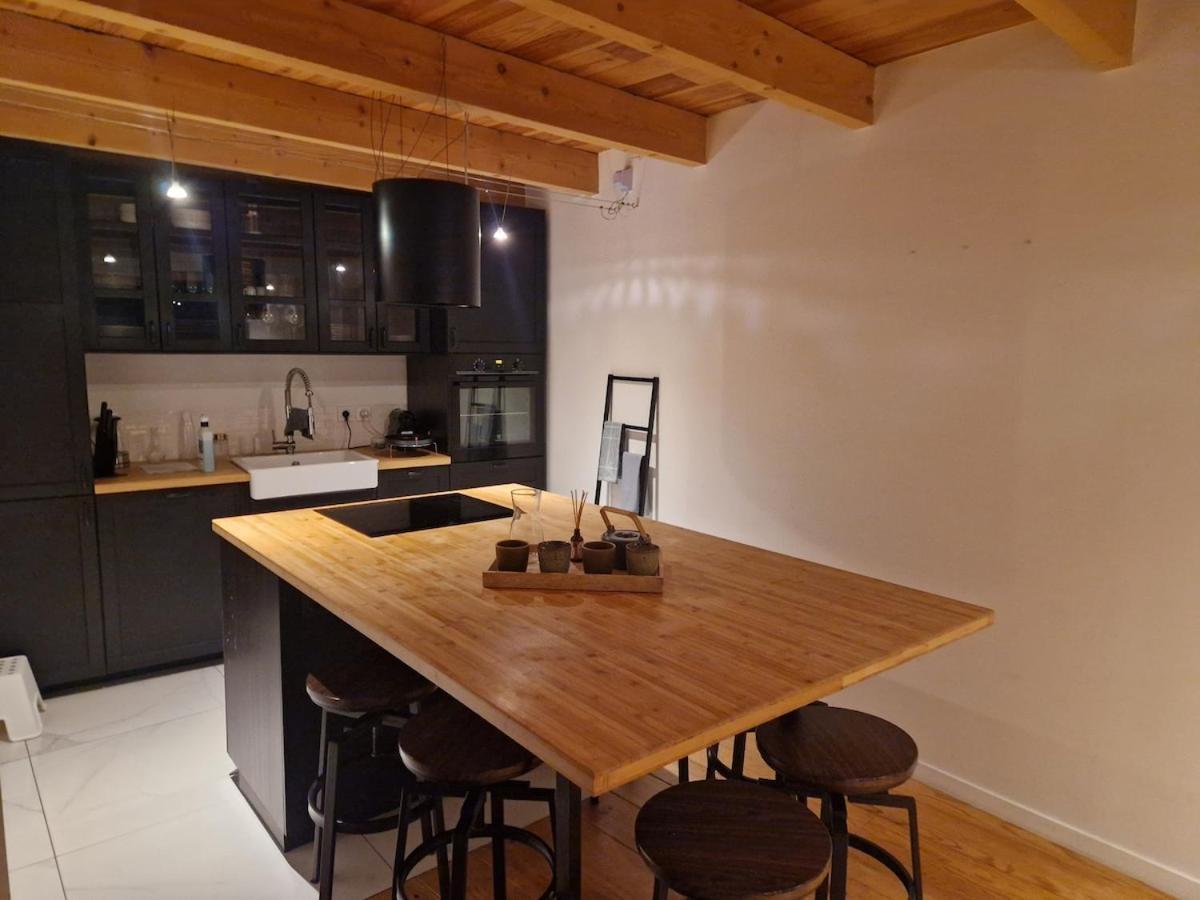 Villa Maison Jade, Wifi, Terrasse, Barbecue, 10 Couchages La Rochelle (Charente-Maritime)