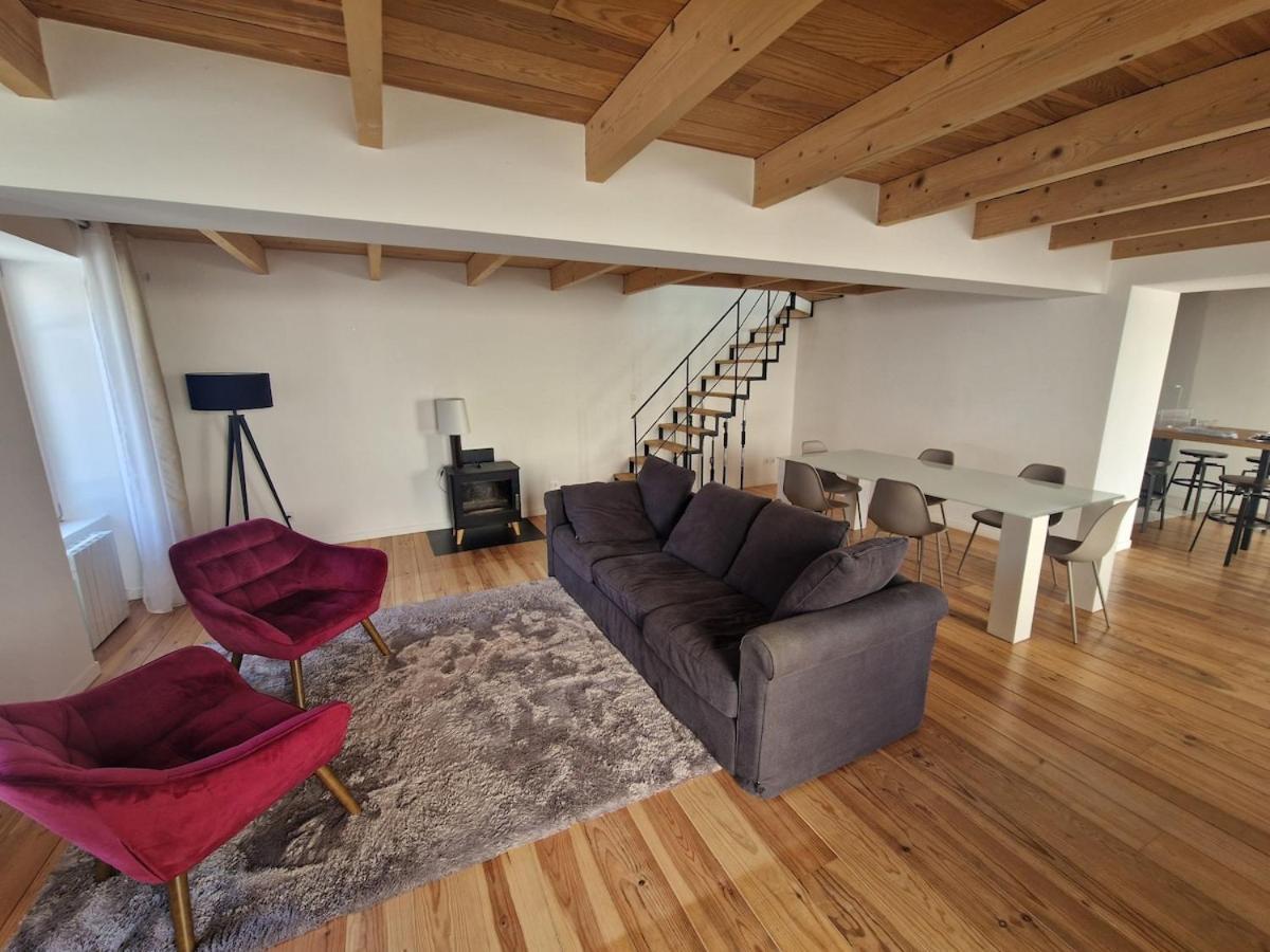 Villa Maison Jade, Wifi, Terrasse, Barbecue, 10 Couchages