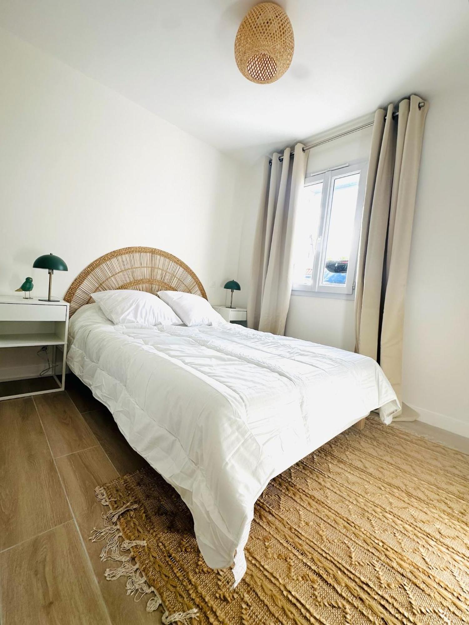 Maison Jala Maison 3 Ch ,3 Sdb Port A Pied , Quartier Minimes La Rochelle (Charente-Maritime)