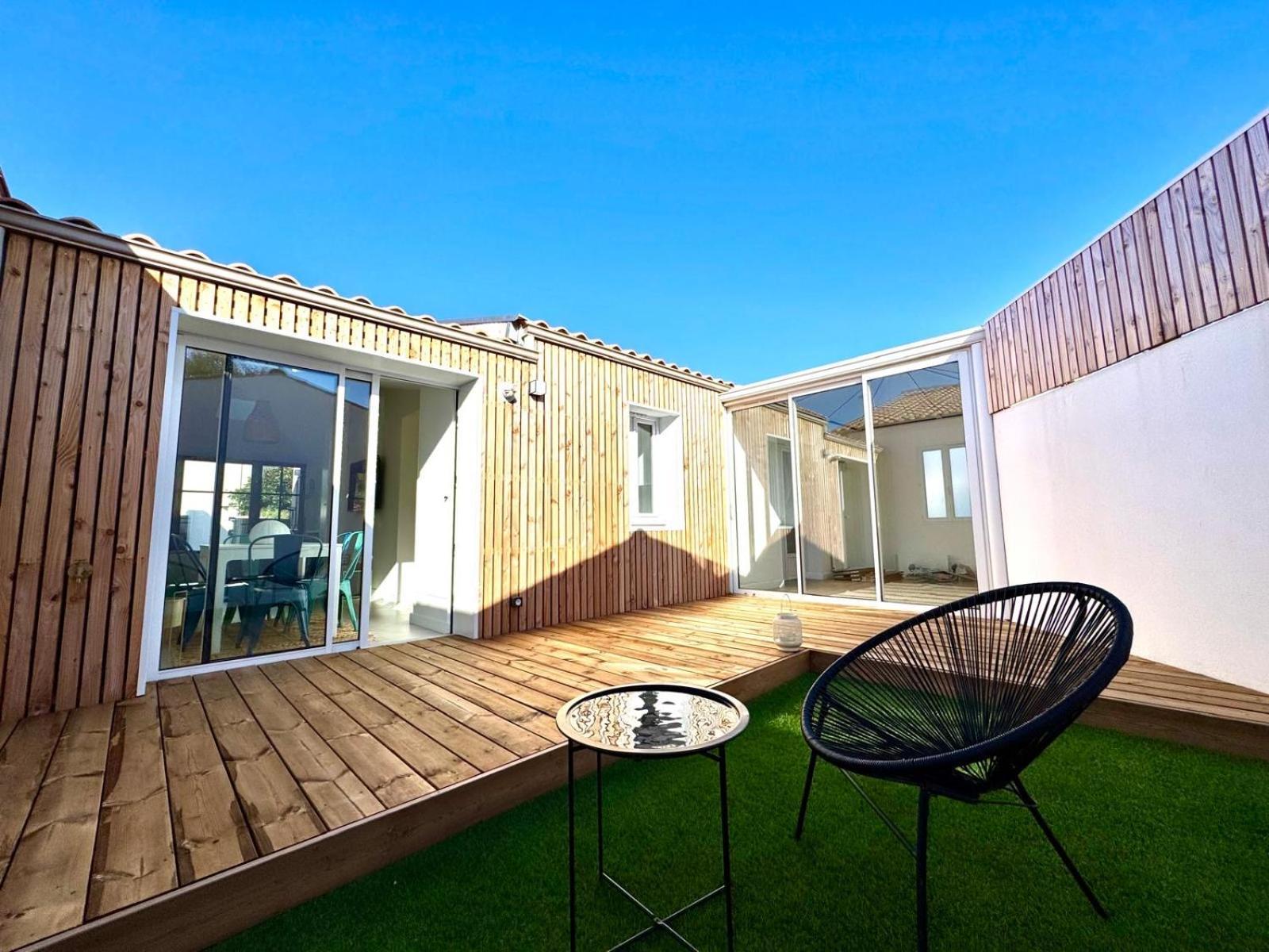 Hébergement de vacances Maison Jala Maison 3 Ch ,3 Sdb Port A Pied , Quartier Minimes La Rochelle (Charente-Maritime)