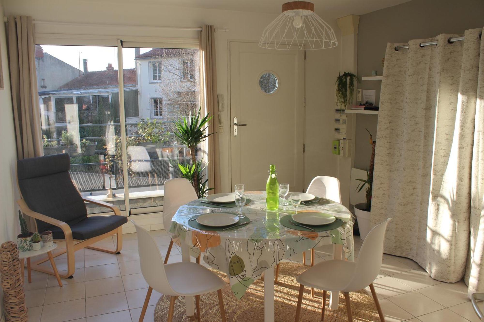 Cosy Terrasse Parking Prive 2 Velos La Rochelle (Charente-Maritime)