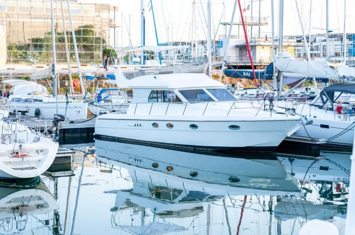 Bateau-hôtel Yacht La Rochelle, 5 Pers, 2 Sdb La Rochelle (Charente-Maritime)