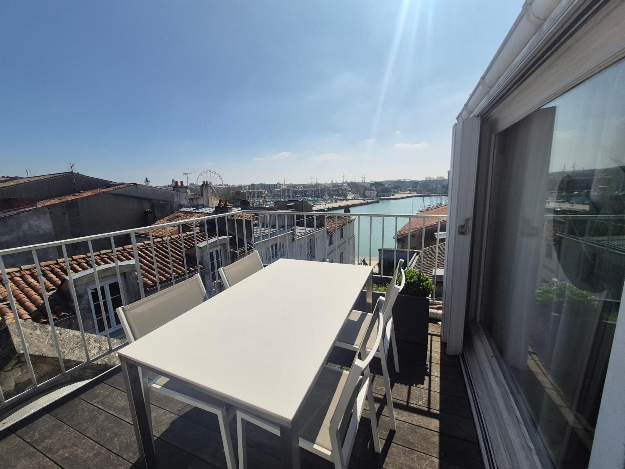 Morena - Superbe Duplex, Terrasse Avec Vue Mer, Wifi, Climatisation Appartement *