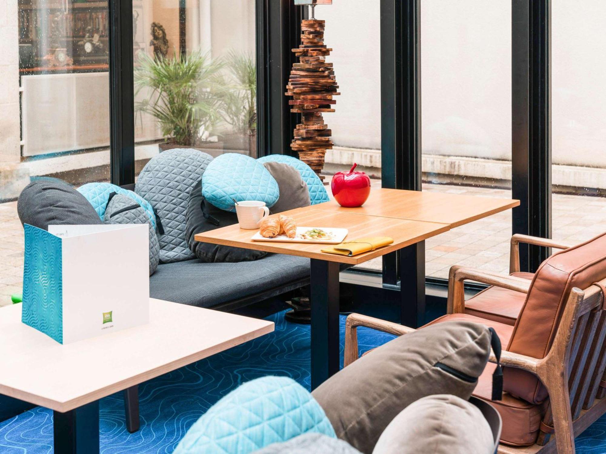 Hotel Ibis Styles La Rochelle Centre 3*