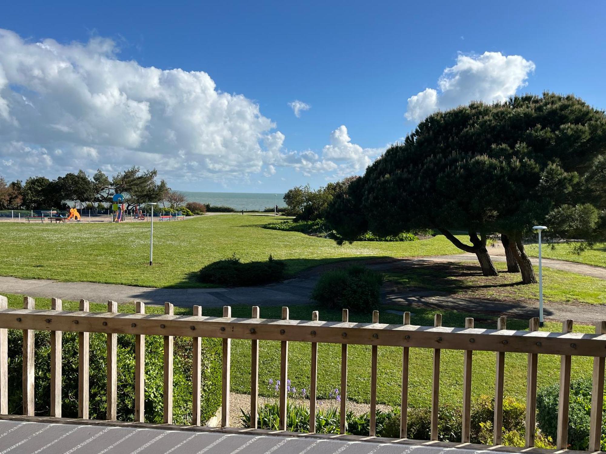 Magnifique Vue Mer, Acces Direct Apartment *