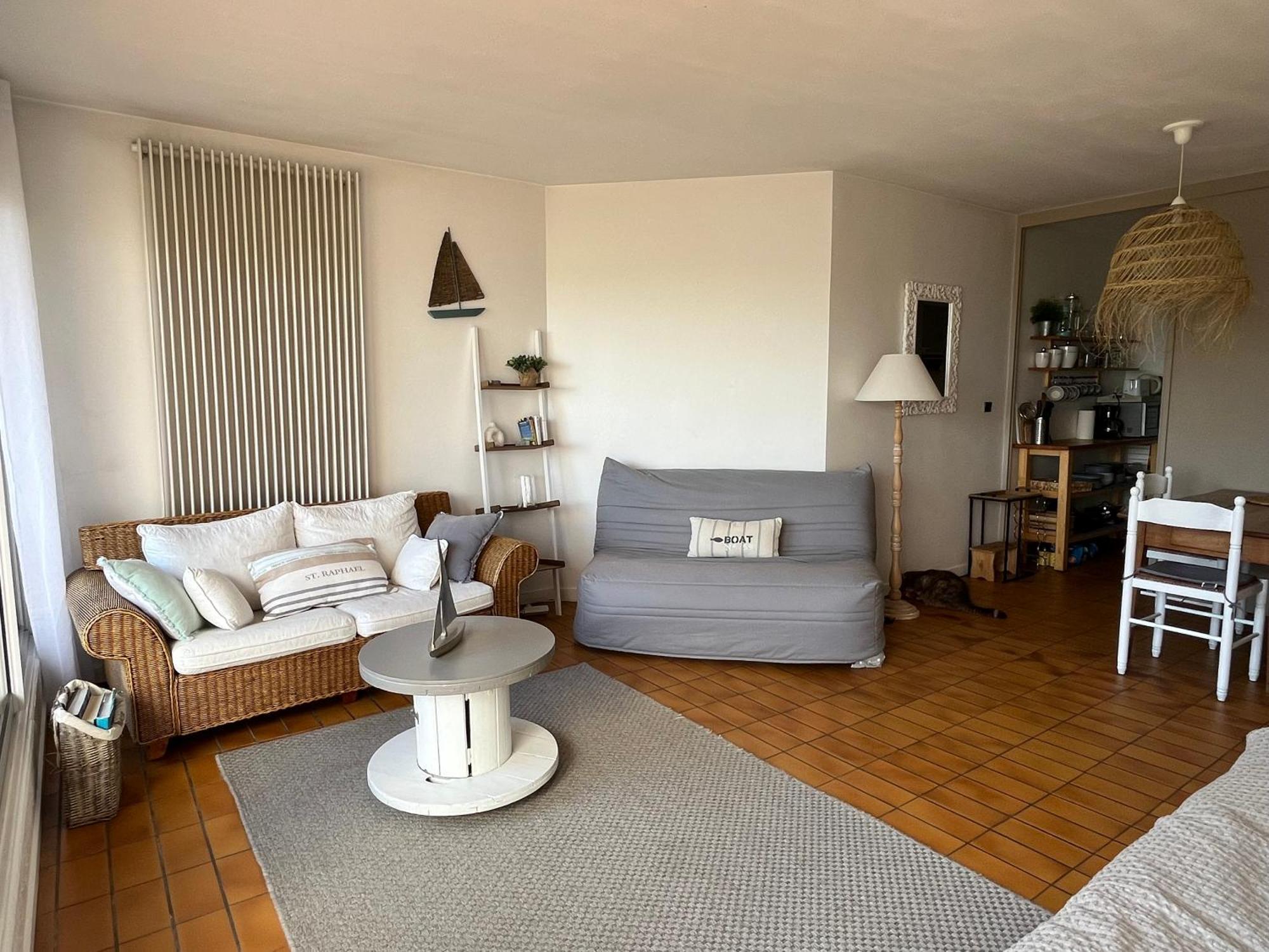 Appartement Magnifique Vue Mer, Acces Direct La Rochelle (Charente-Maritime)
