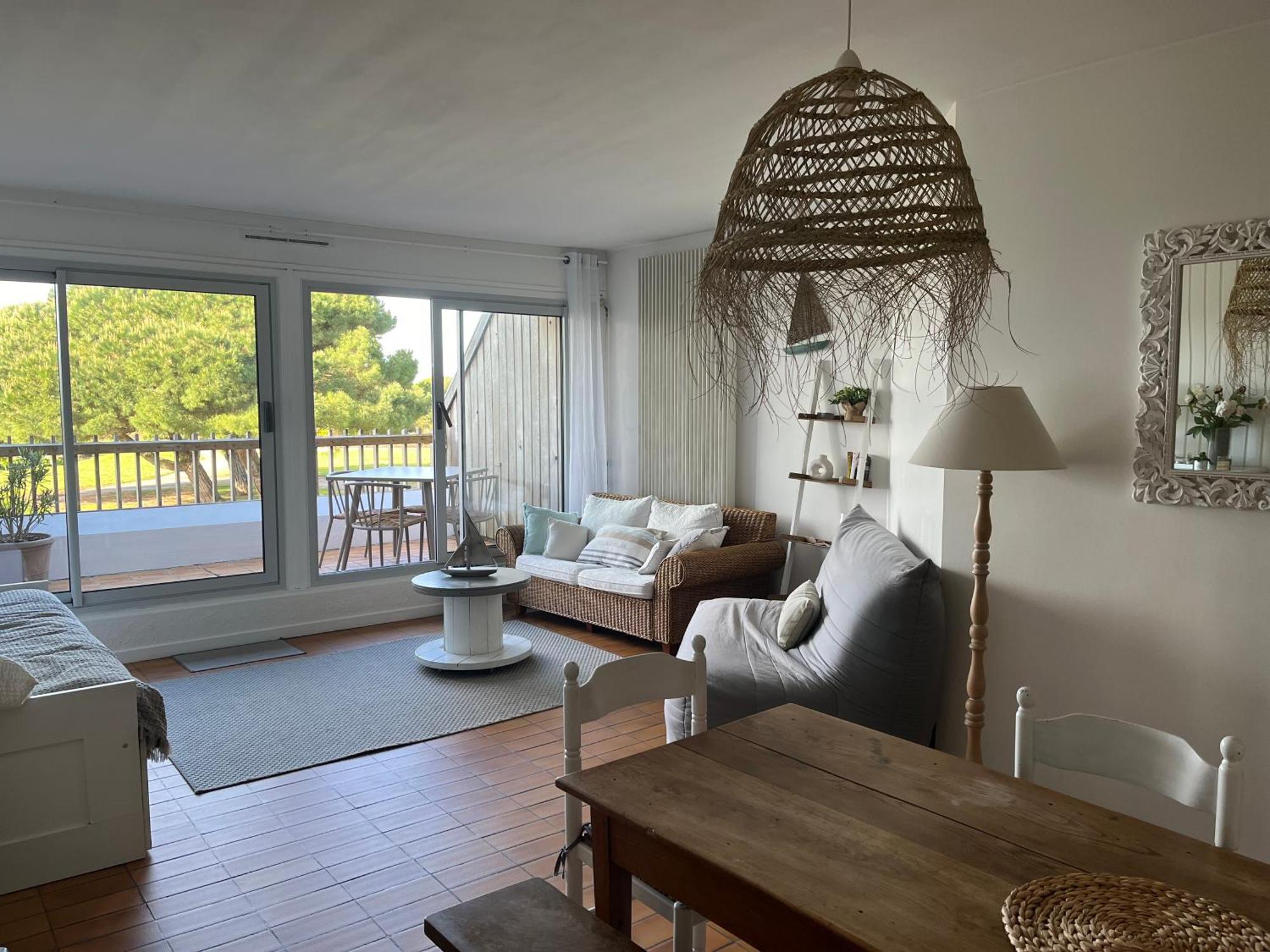 Appartement Magnifique Vue Mer, Acces Direct