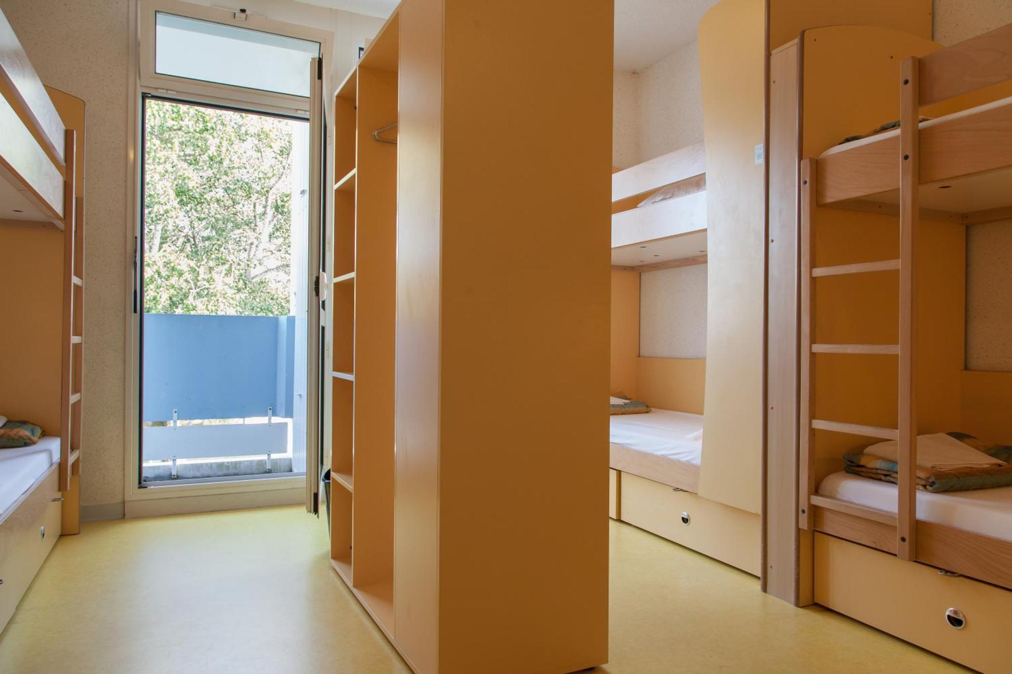 Auberge De Jeunesse Hostel La Rochelle (Charente-Maritime)