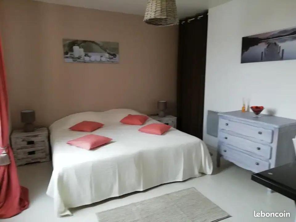 Homestay Chez Julie La Rochelle (Charente-Maritime)
