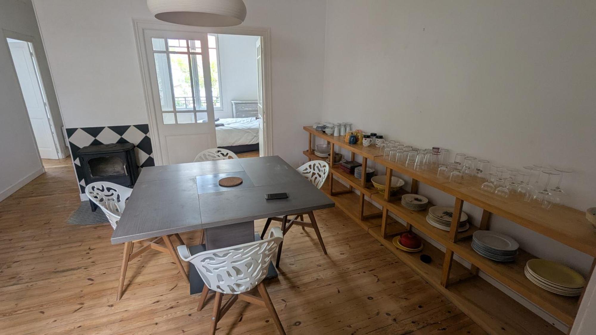 Maison Calme Avec Terasse Proche Centre *