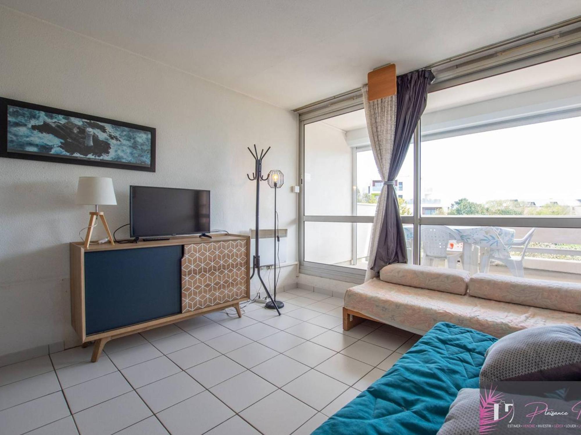 Lumineux A 200m De La - 3 Personnes - Fr-1-825-7 * La Rochelle (Charente-Maritime)