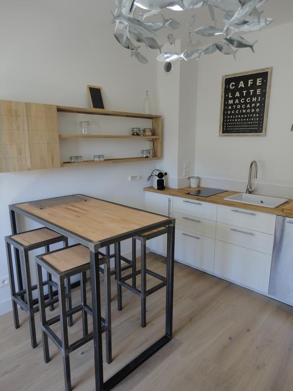 L' Du Marche Apartment