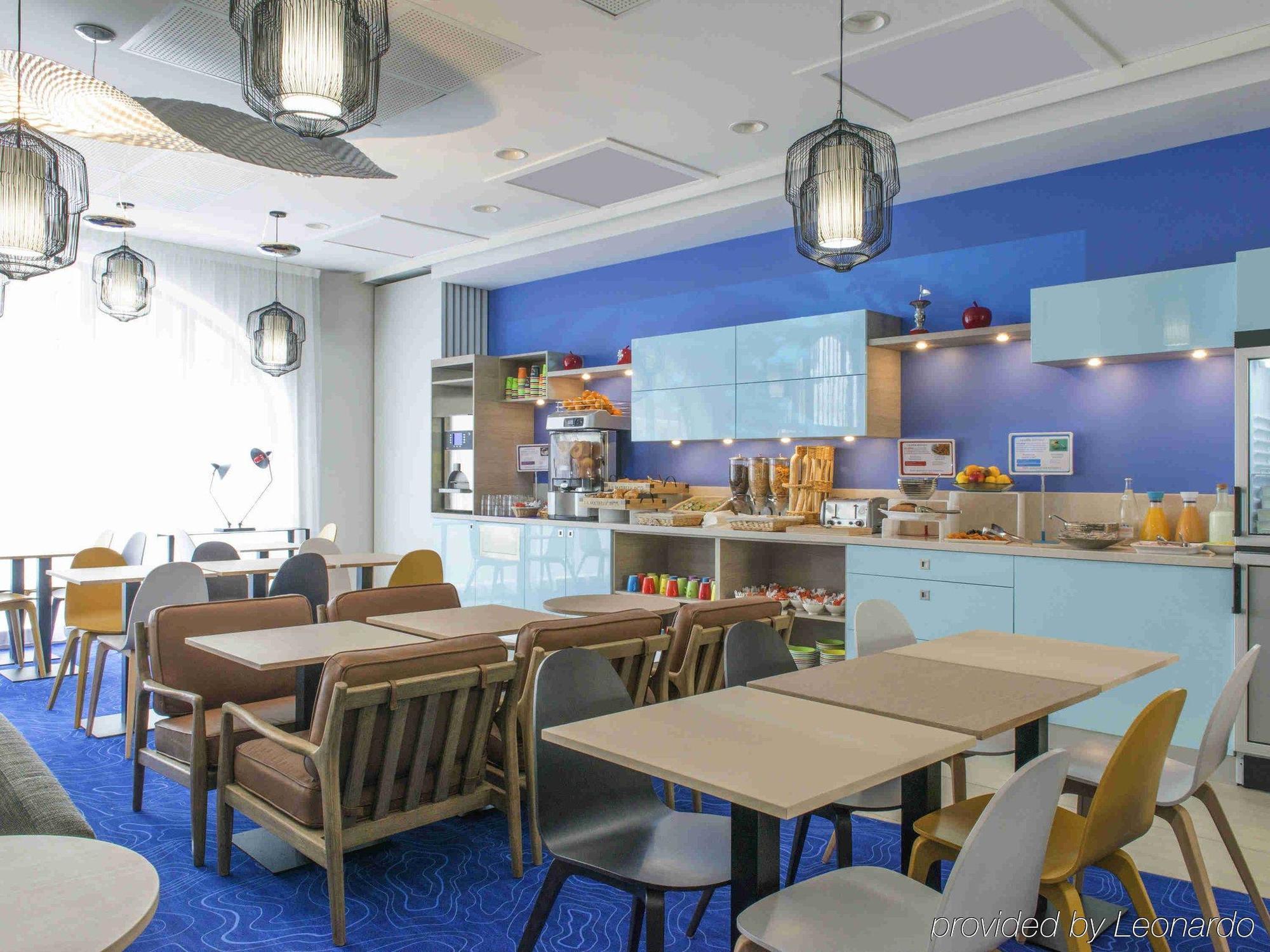 Ibis La Rochelle Centre Historique 3*