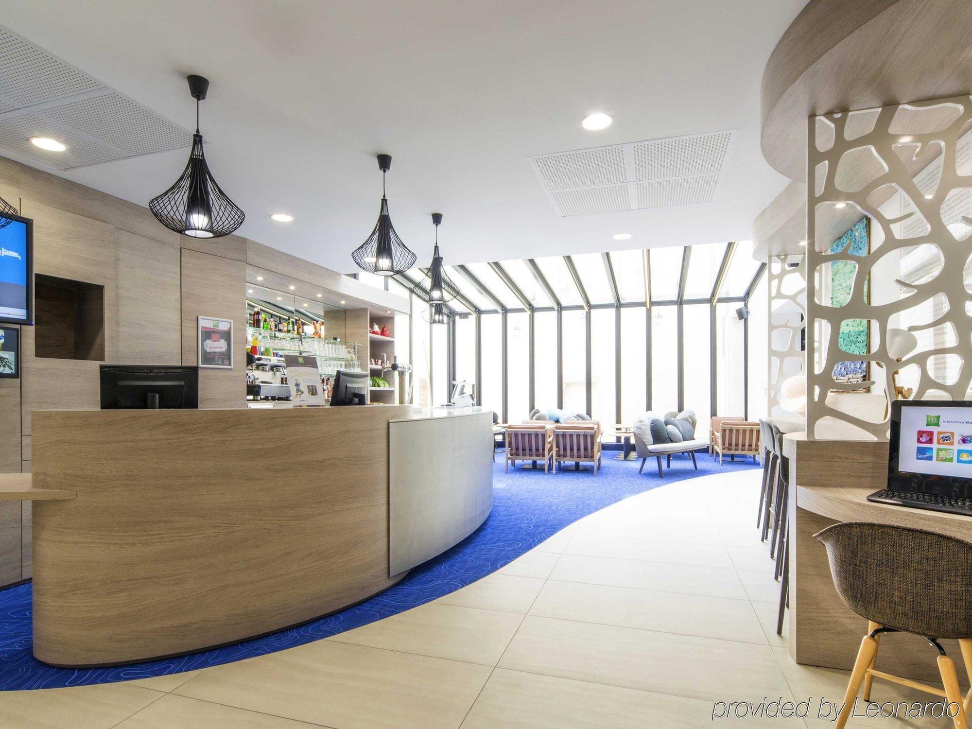 Ibis La Rochelle Centre Historique Hotel 3*