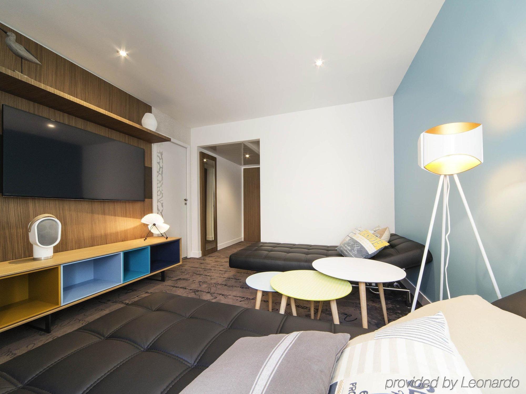 Ibis La Rochelle Centre Historique Hotel