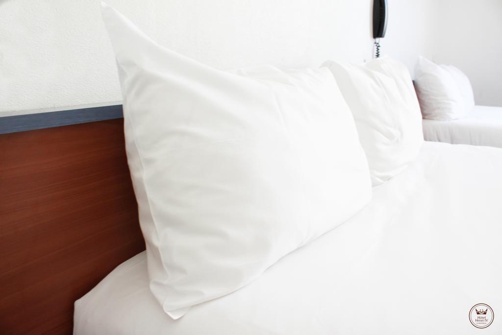 Hotel Henri Iv La Rochelle (Charente-Maritime)