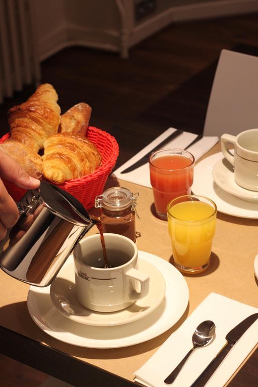 Hotel Henri Iv