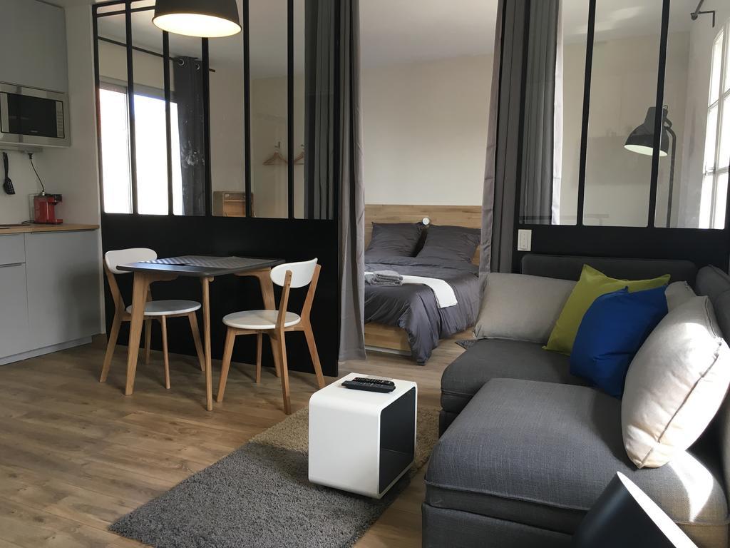 Les Rochelais Apartment *