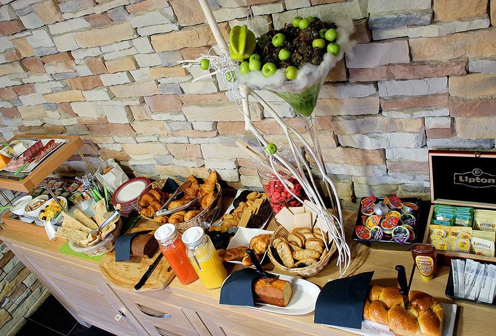 Un Sur Le Port Hotel La Rochelle (Charente-Maritime)