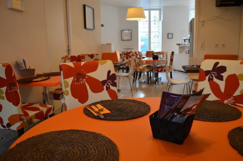 Hotel De Paris 2*