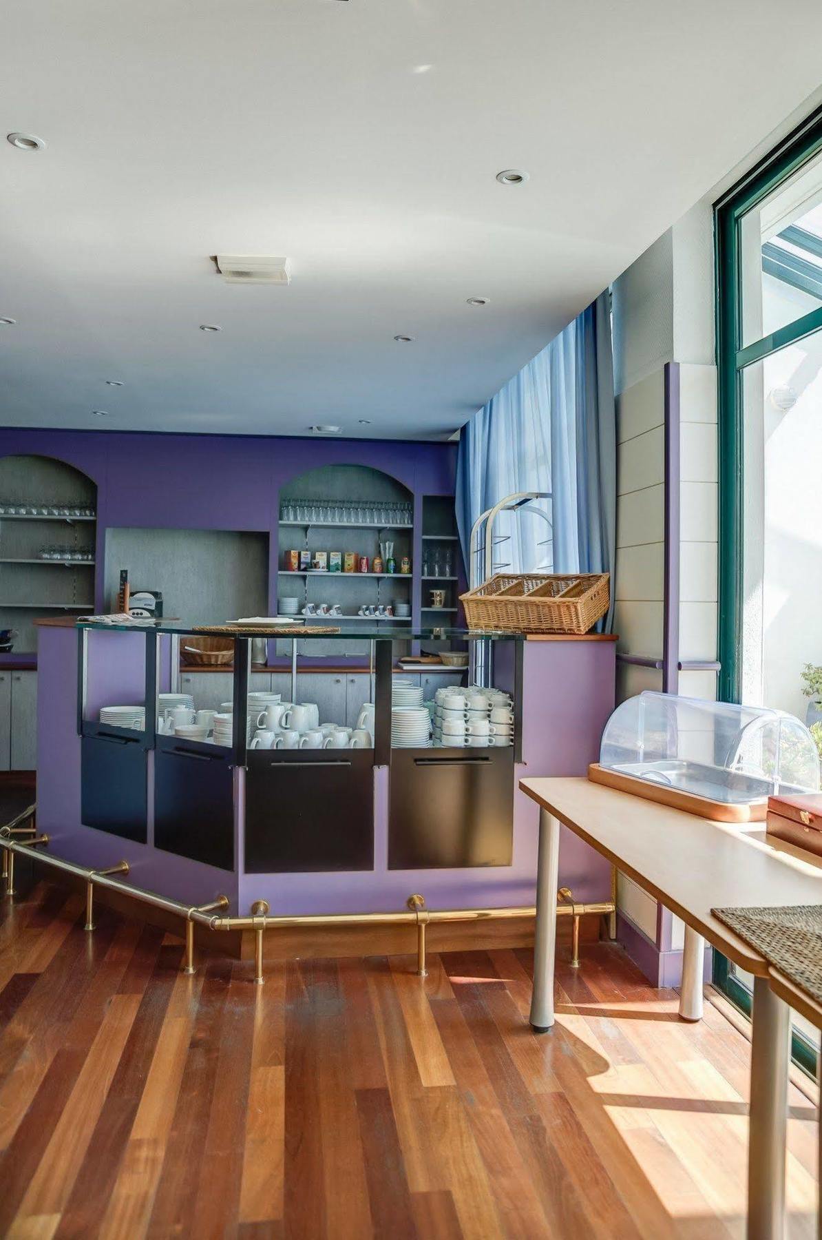 Pierre & Centre Aparthotel La Rochelle (Charente-Maritime)