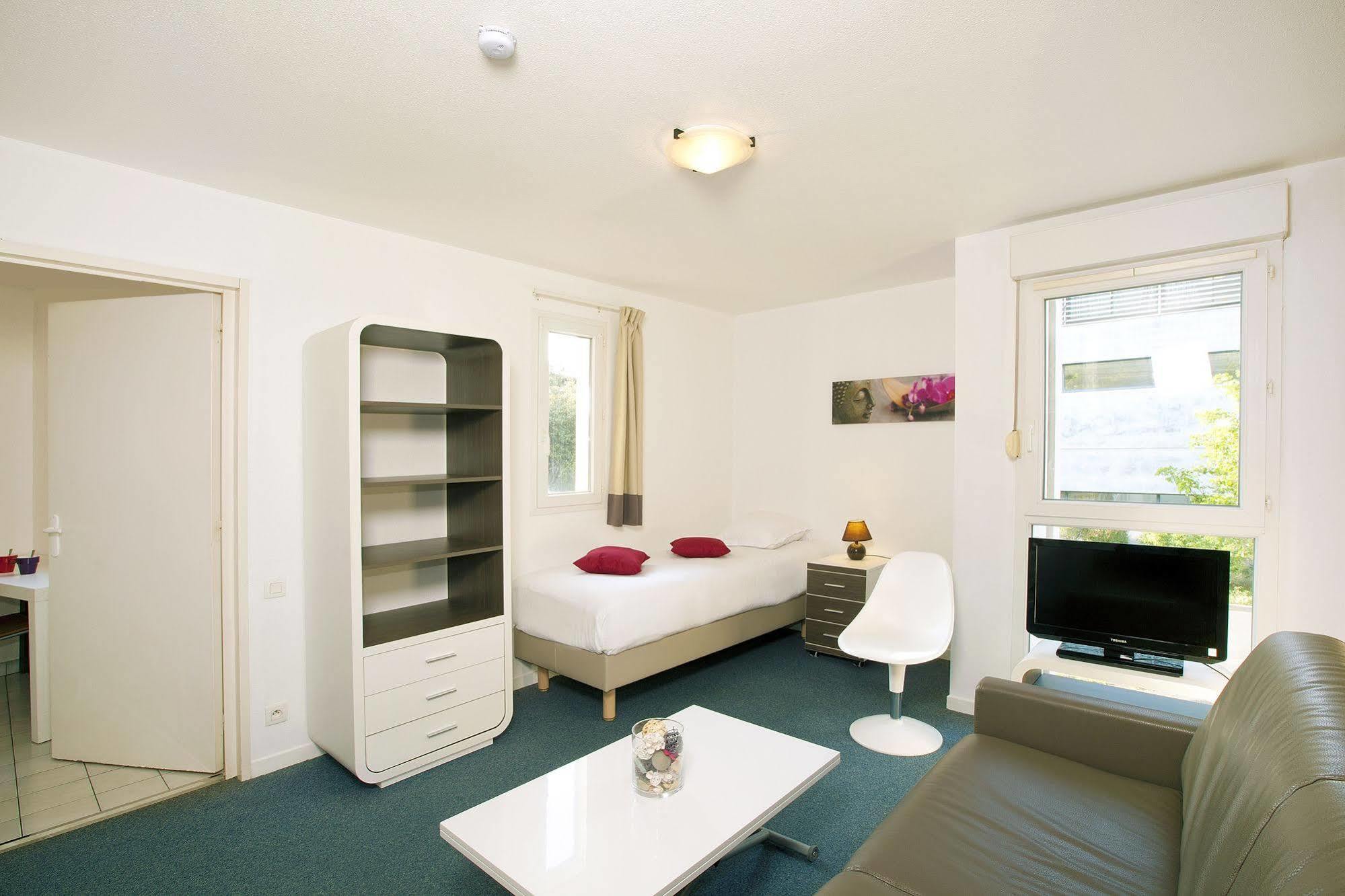 Aparthotel Sejours & Affaires La Rochelle Les Minimes