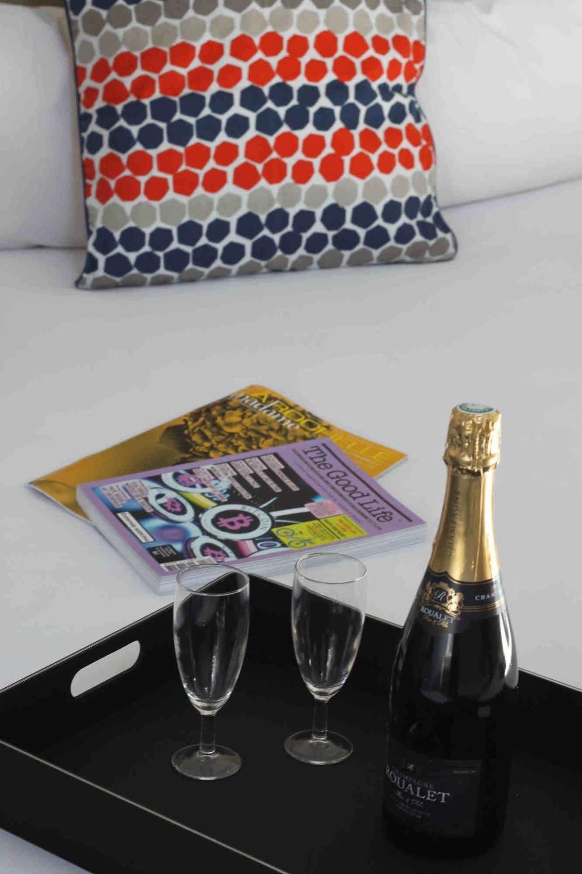 Henri Iv Hotel 2*