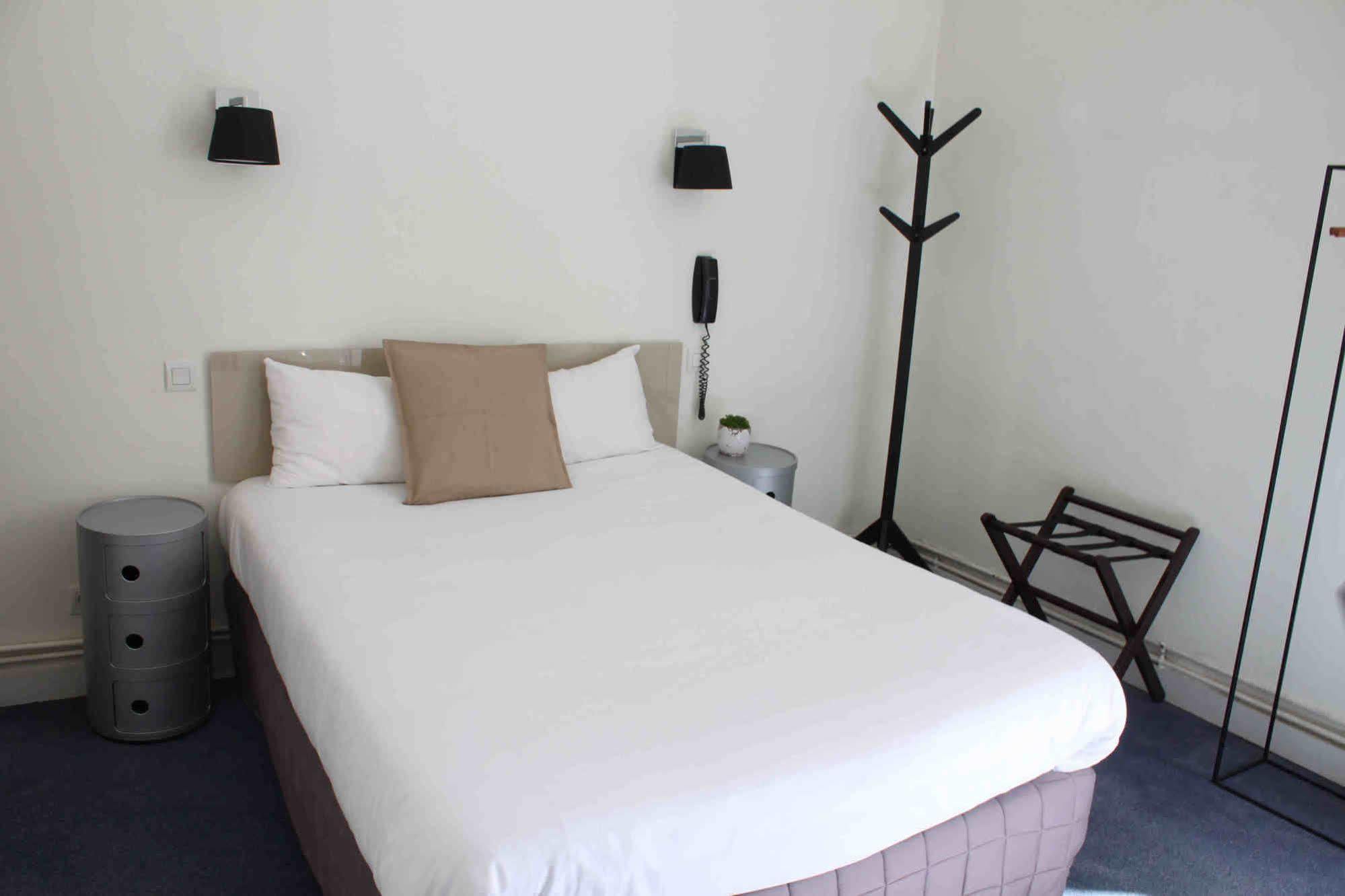 Henri Iv Hotel 2*