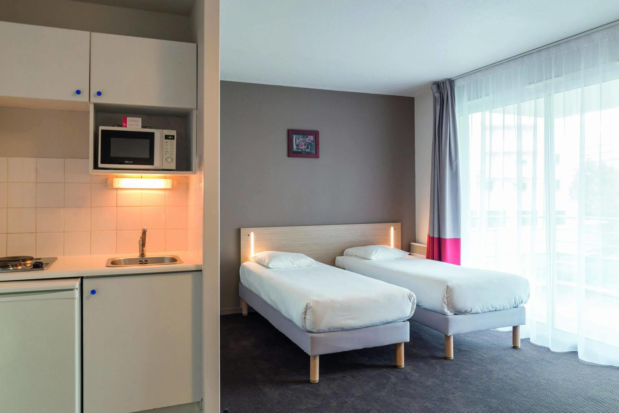 Aparthotel Appart'city Classic La Rochelle Centre 2*