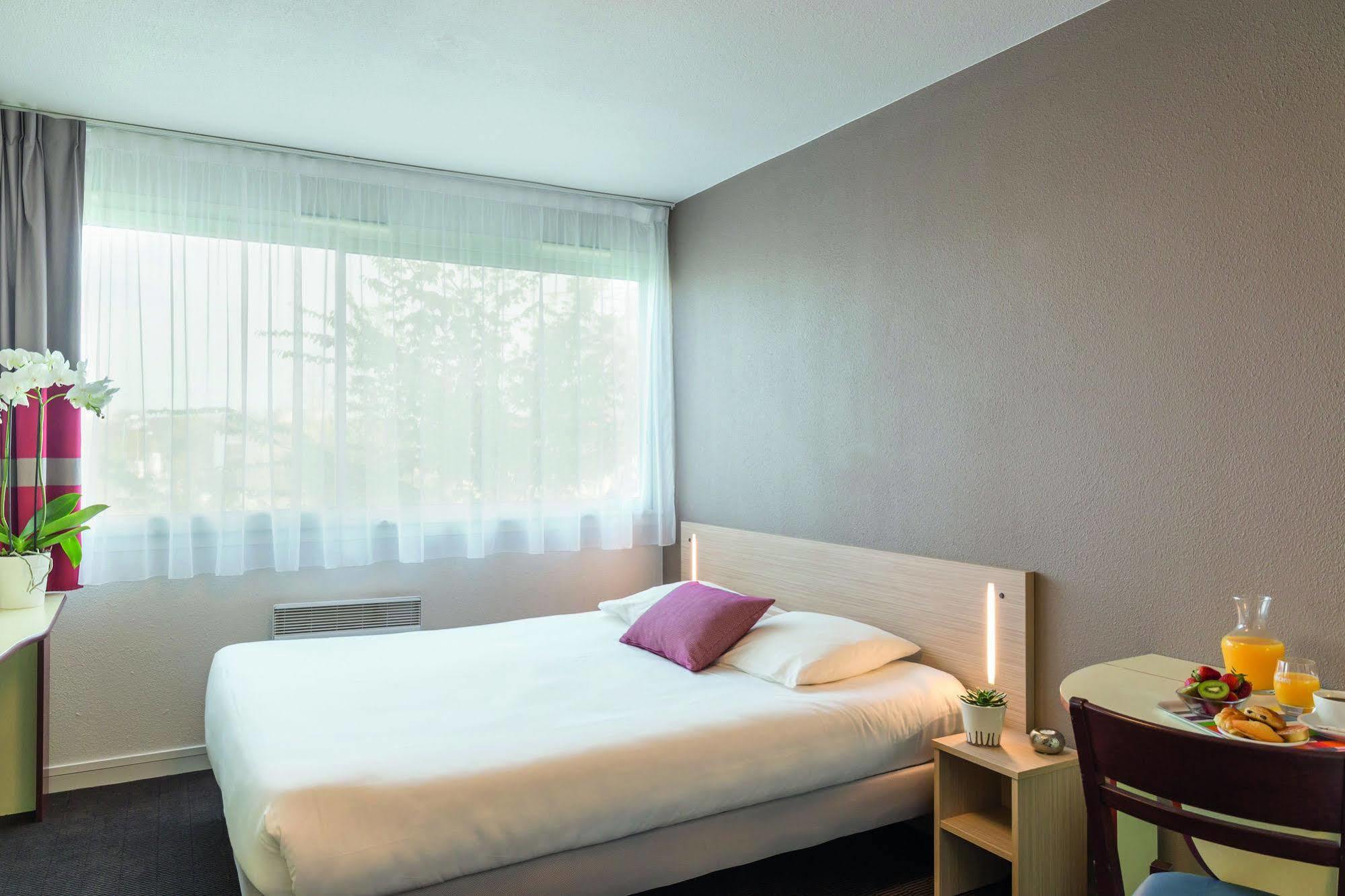Aparthotel Appart'city Classic La Rochelle Centre 2*